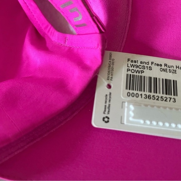 Lululemon Fast & Free Run Hat Pow Pink NWT 🌸🌸🌸 - Picture 9 of 9